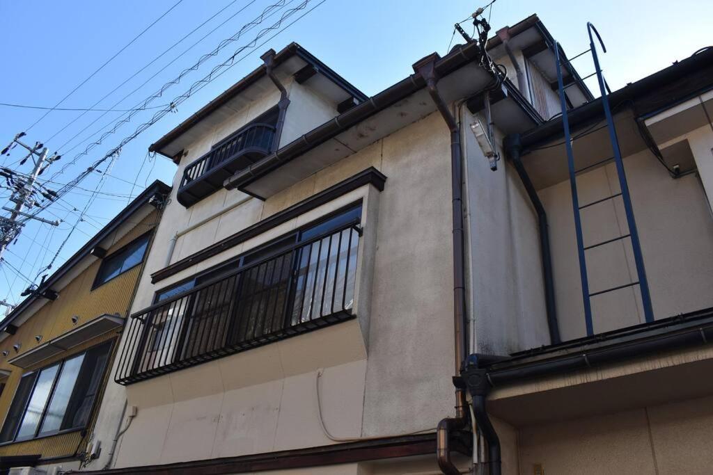 Cheaper For 6Th & 7Th Guest 市街地中心部 一棟貸しの宿 Guest House Don'S Home Takayama  Esterno foto